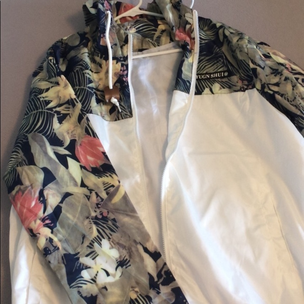 Floral w/ white windbreaker